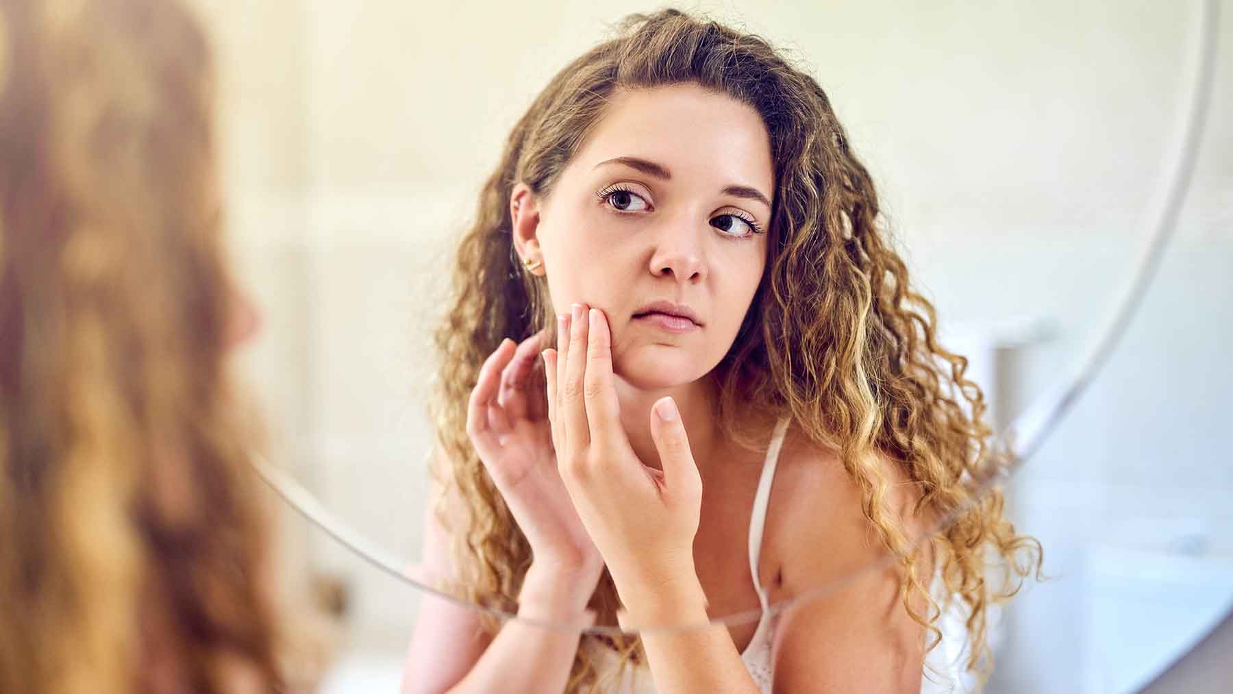 Know About Fungal Zits